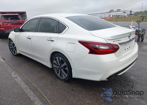 2017 Nissan Altima 2.5 Sr from USA, damaged, VIN 1N4AL3AP9HC256968